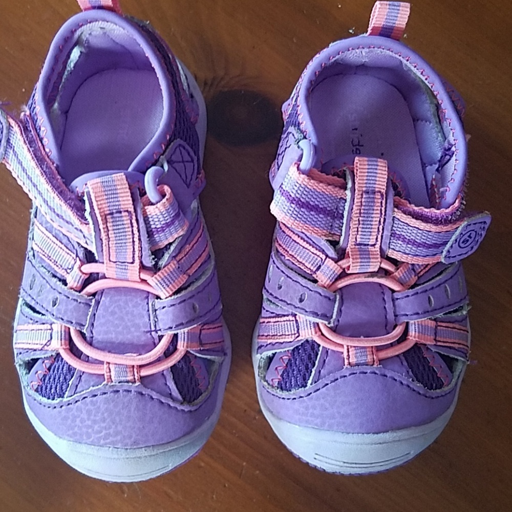 Baby sandals